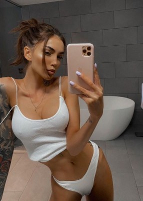 Проститутка Кира